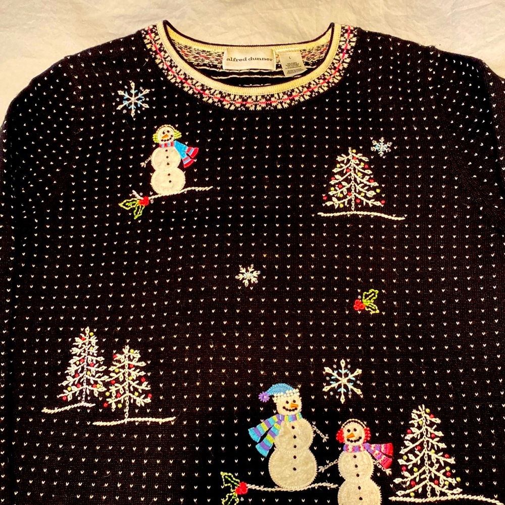 Cotton winter scene B&W birdseye Alfred Dunner sweater. Sz L